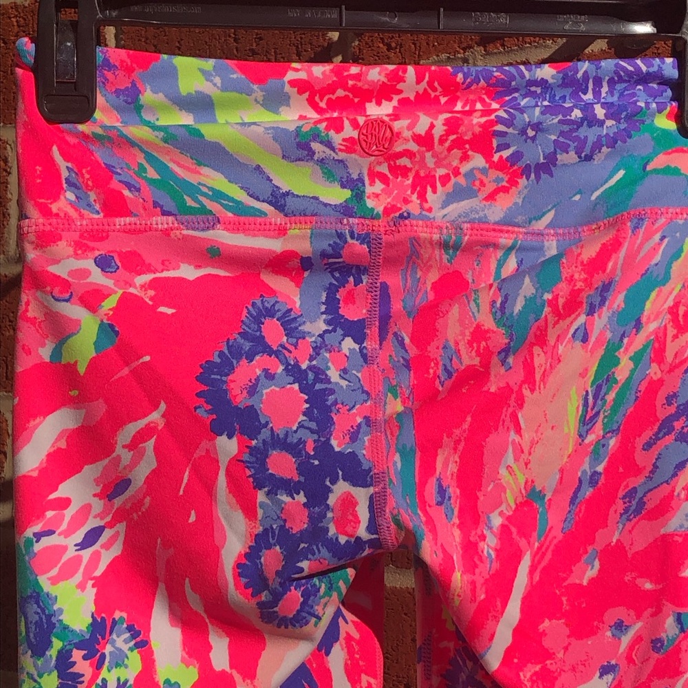 Lilly Pulitzer Vibrant - Bright Pattern Color Leggings —#016 - Picture 2 of 10
